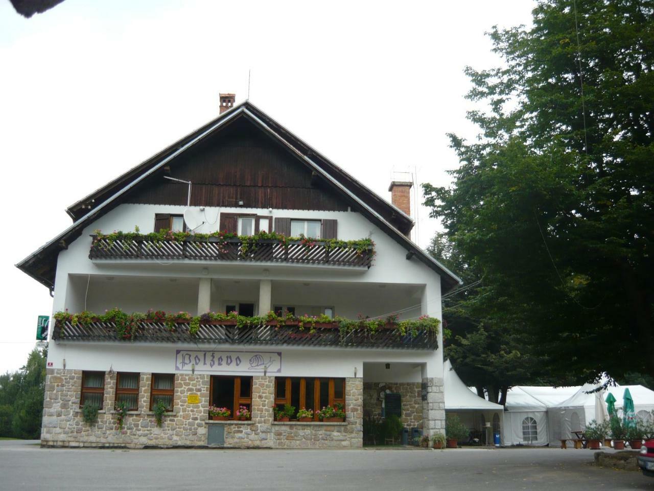 Polzevo Hotel Visnja Gora Exterior foto